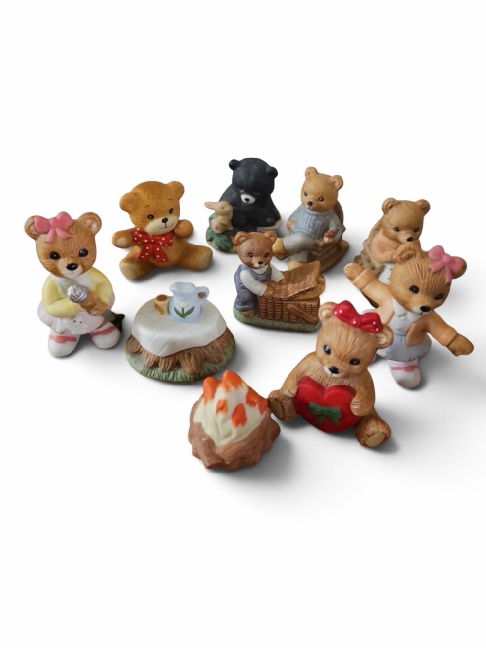 10 pc Homco ceramic miniatures teddy bear family